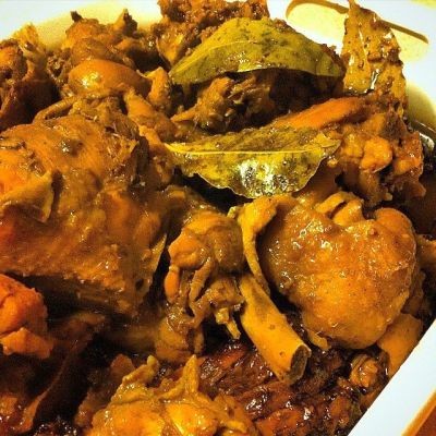 Poulet à la Philippine et porc adobo