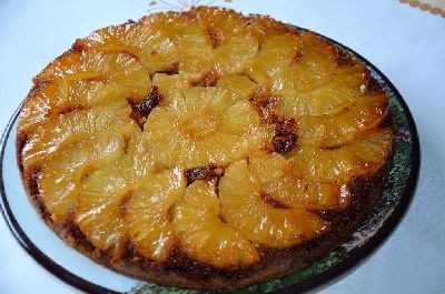 Gâteau à l'ananas au caramel