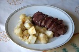 Filet mignon de cerf aux topinambours sauce grand veneur