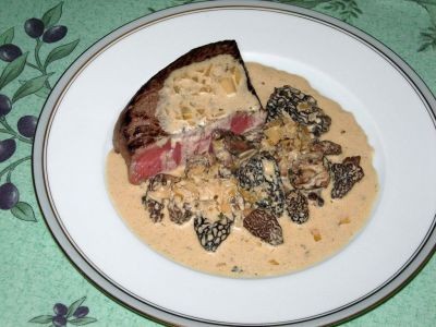 Pavés de boeuf sauce aux morilles